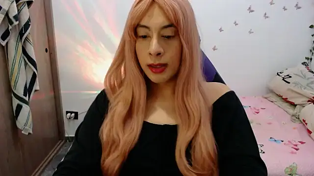 OriannaDomenechi online show from March 12, 4:37 am