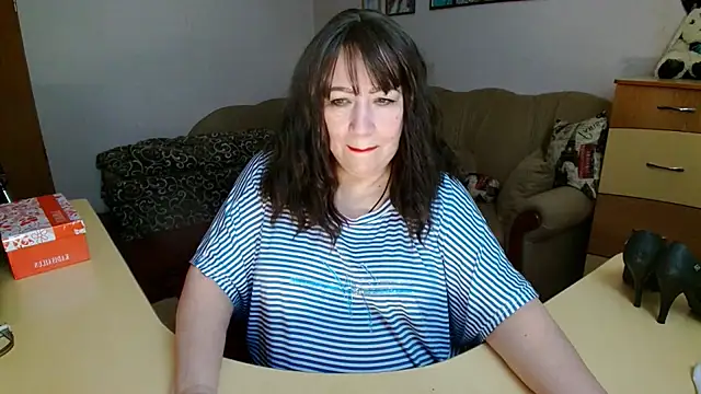 Lucretia Goldi  online show from March 1, 11:48 pm