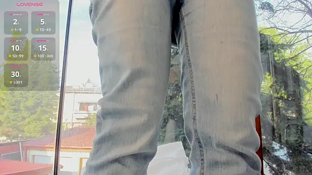 Naila18 online show from April 19, 5:29 am