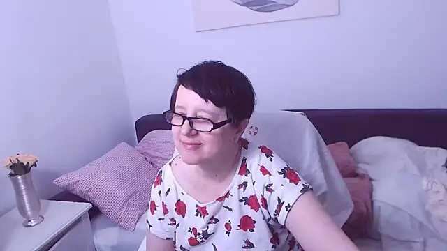 ChristaRose online show from March 31, 5:57 pm