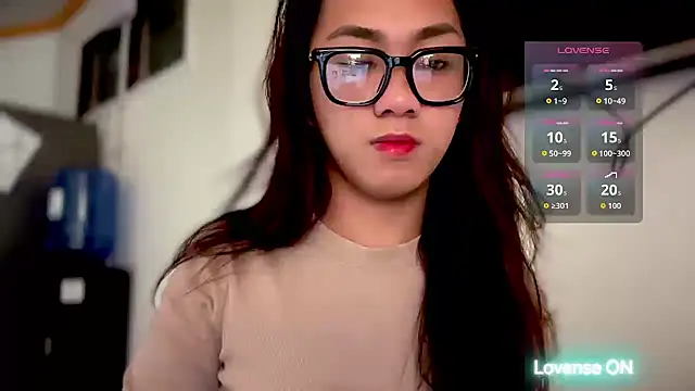 Mariadel Hilton online show from April 17, 5:20 am