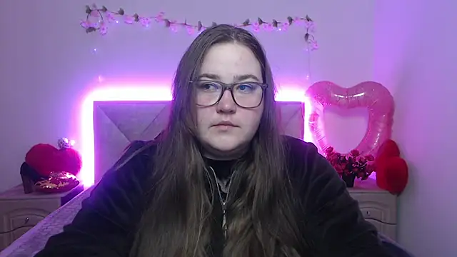 XX Daniella XX online show from March 24, 7:30 pm