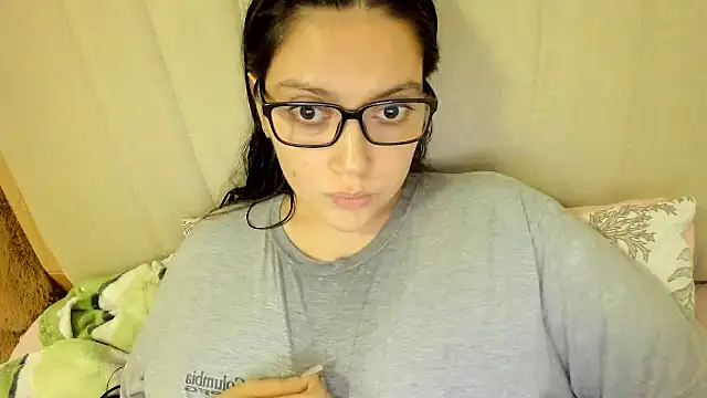 roniewester online show from October 24, 11:12 pm