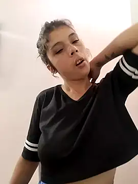 mariamac420 online show from February 6, 4:21 pm