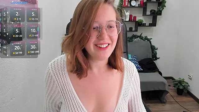 Charmy Gracy online show from January 13, 10:52 am