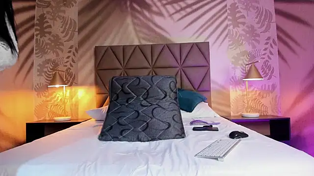 Scarleett 22 online show from November 3, 7:51 pm