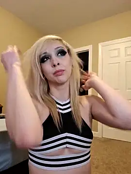 AmethystFoxx online show from November 12, 10:30 pm