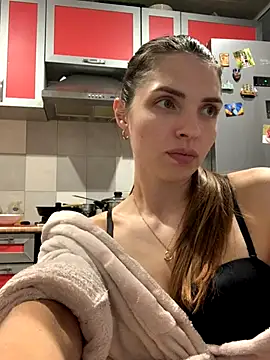 SeducingYoghourt online show from October 10, 4:01 pm