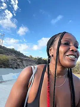 TilaTotti online show from October 21, 11:42 pm