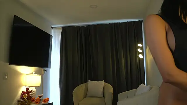 kendall ruiz online show from October 17, 10:13 pm