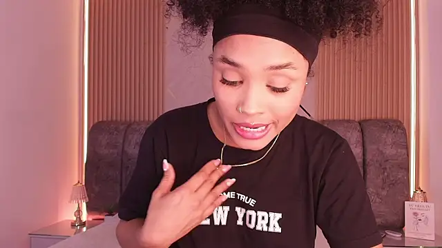 naia blessed online show from February 25, 7:34 pm