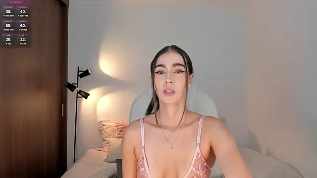 RebeccaBaxter online show from May 27, 1:27 am