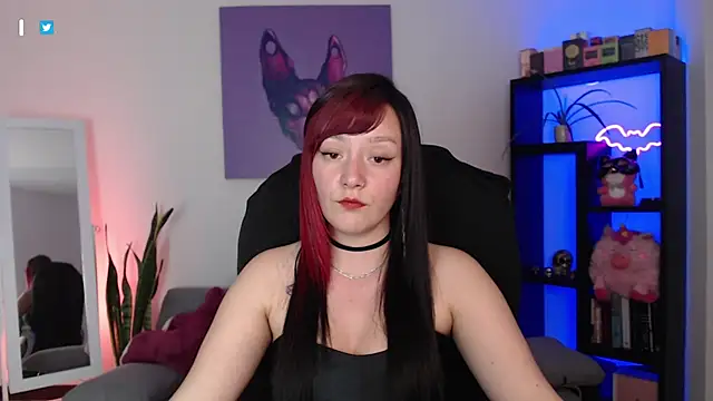 S Lilith  online show from May 15, 11:18 pm