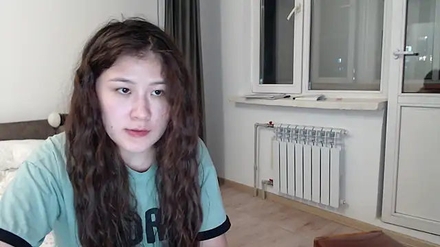 Riz girl online show from September 12, 3:19 pm