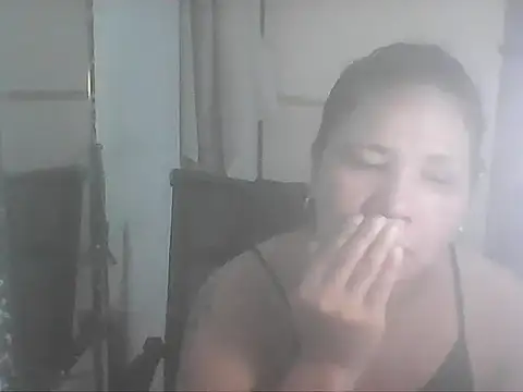 hotwet mama4uxx online show from October 1, 12:10 pm