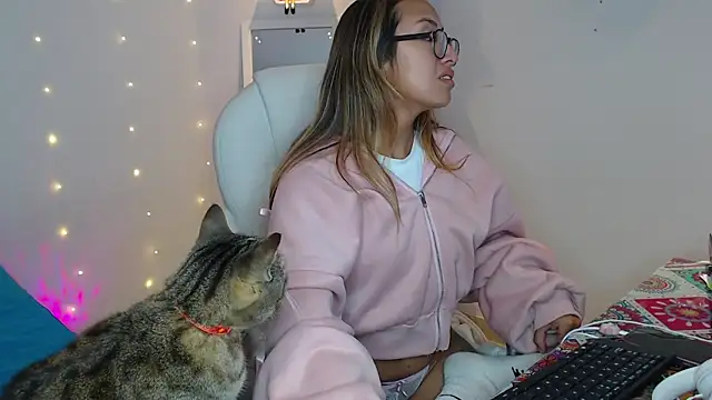 Gabi morales online show from November 12, 6:33 am