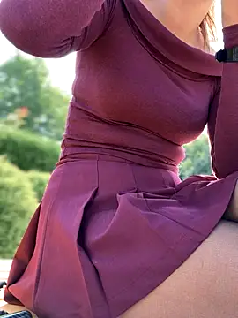 LetsFunKARINA online show from September 14, 3:37 am