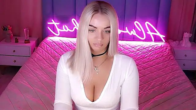 AllwaysHotJ online show from February 20, 2:10 am