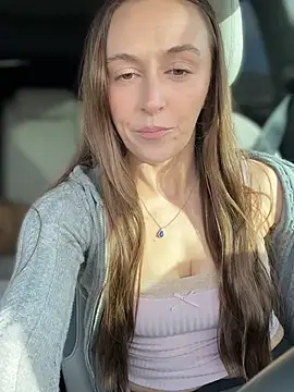 lunagirl13 online show from February 23, 11:04 pm