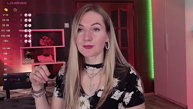 Hello Lisha online show from November 17, 9:10 am