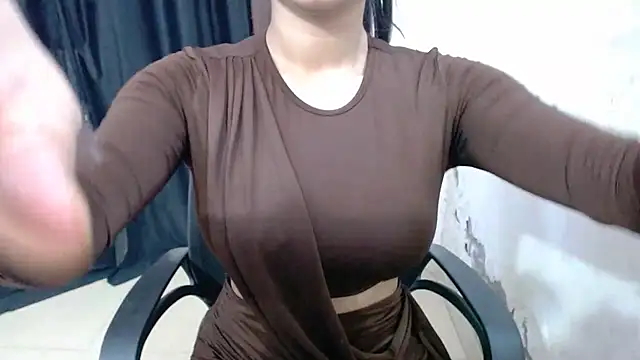 sweet-alia online show from April 21, 11:17 am