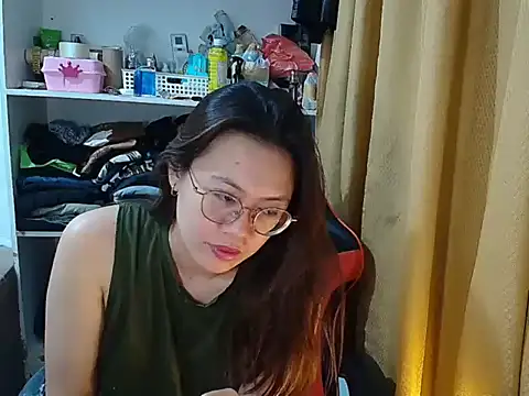 crizzybel online show from March 27, 5:46 pm