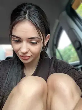 PrincessaHill  online show from October 1, 7:35 am