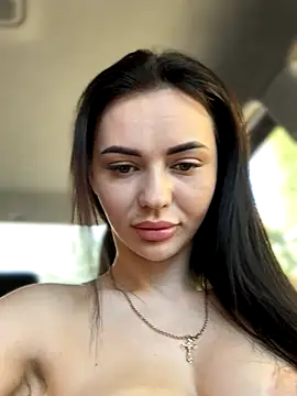 PrincessaHill  online show from September 24, 8:35 am