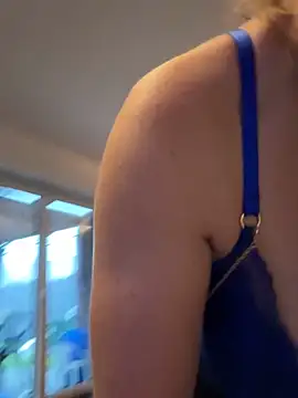 newMichelle online show from September 30, 6:08 am