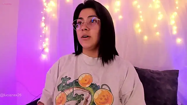 lucy26  online show from October 12, 3:09 am