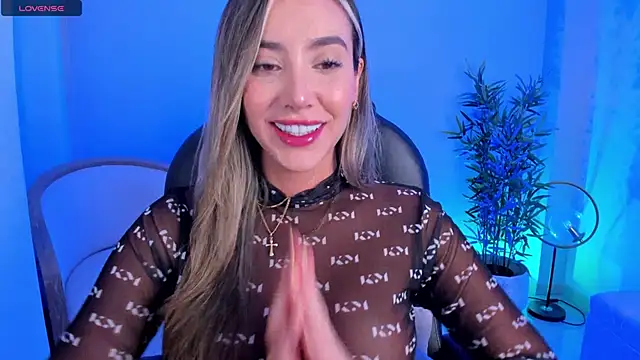 NiaBennet  online show from October 14, 11:29 pm