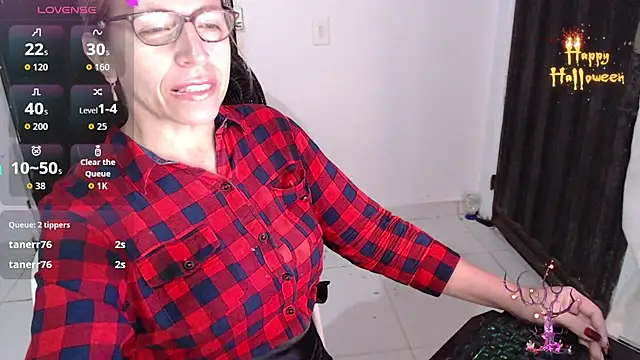 Chayla Ruiz online show from November 5, 10:31 am