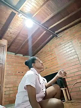 Bigassmommy x online show from November 10, 6:36 pm