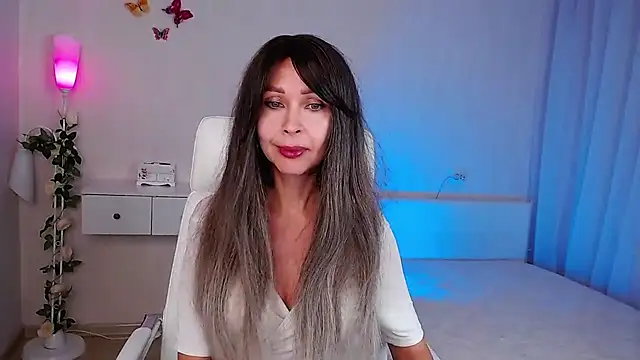 wendifoste online show from October 9, 5:17 pm