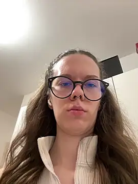 SharkyBaby online show from October 7, 5:39 pm