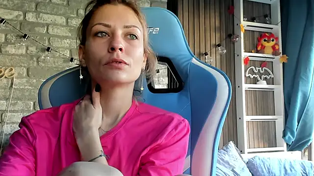 karo123421 online show from December 16, 7:58 am