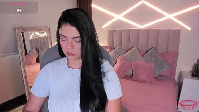 Veronicalanx1 online show from March 17, 11:58 am