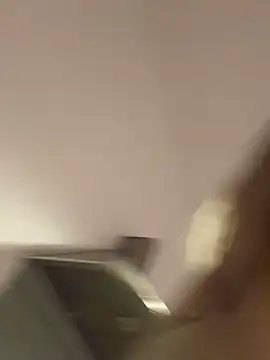 Annloveyou online show from February 14, 9:50 pm