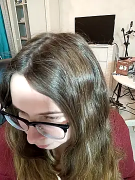 DienkaGreen online show from November 2, 1:47 pm