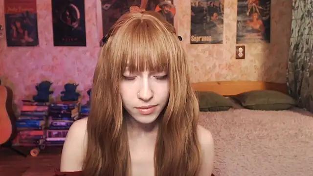 Friendly Ellie online show from October 20, 11:19 pm