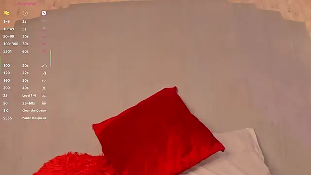 dulcepatersson1  online show from September 22, 3:16 am