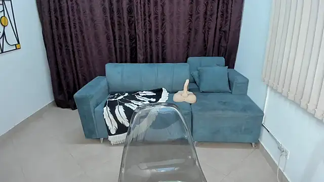 cintiagreyx online show from September 30, 12:44 pm