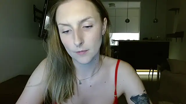 illusorycat online show from September 29, 9:20 pm