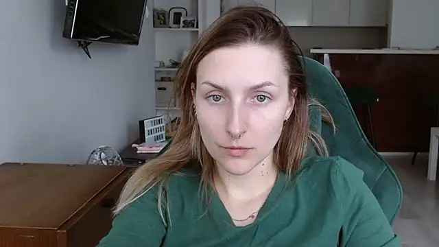 illusorycat online show from October 5, 11:59 am