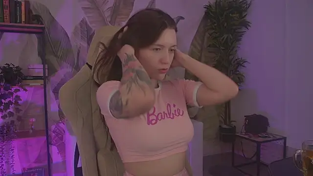 JennyDens online show from February 13, 4:52 pm