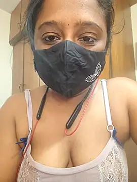 sexynayan23 online show from April 26, 5:49 am