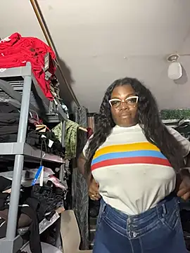 karinacortes online show from July 8, 4:03 am