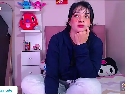 Vannessa  Shy online show from December 13, 9:10 pm