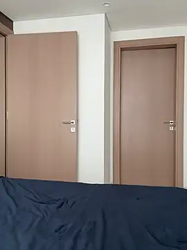 alexademie1 online show from June 30, 12:26 pm