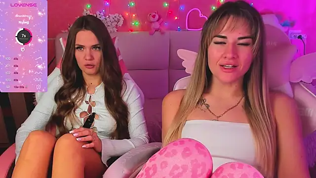 ivannatompsonnn online show from April 8, 6:04 am